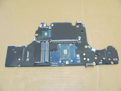 фото, номер0985-3 материнська плата Mainboard Материнка Основна плата Системна плата Плата системи Laptop motherboard мамка ноутбучна плата SR2FU i7-6820HQ AAPA0 LA-C541P для Dell Precision 7510 P53F оригінал