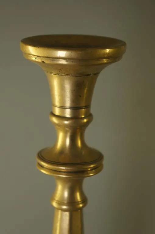 Подсвечник колонна на ножках высота 25,5 см (№ 29) Де купити