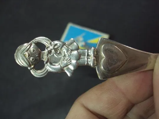 ложка маленькая чайная девочка серебро 29.11г Продаж