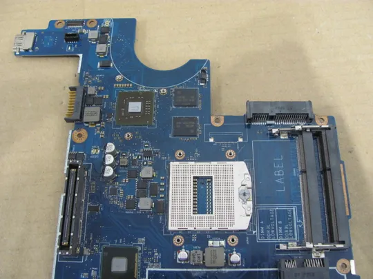 номер0151-11 материнська плата,Mainboard,Материнка,Основна плата,Системна плата,Плата системи VAL91 LA-9934P   для  Dell Latitude E6440 оригінал Де купити