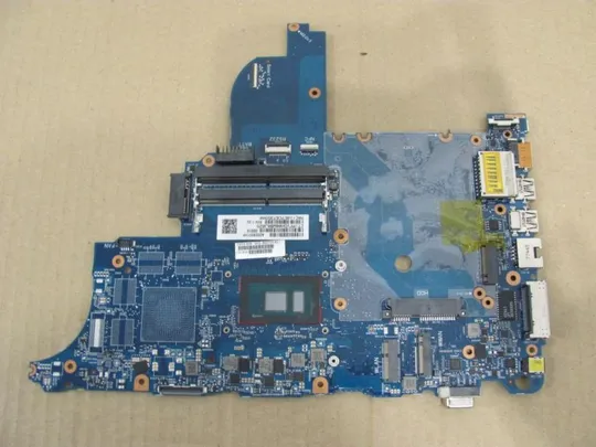№360-21 материнська плата 852724-501 6050A2723701  i3-6100U для HP 640 G2, 650 G2 оригінал Ціна