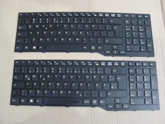 номер1077-10 клавіатура CP648390-05 CP648390-03 CP648390-01  для  FUJITSU A555 A557 A359 A659 оригінал Ціна