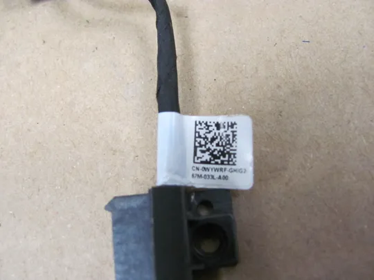 номер0996-11 Шлейф HDD/SSD 0WYWRF  DC02C00AT00 для Dell Precision 7710 7720 оригінал Де купити