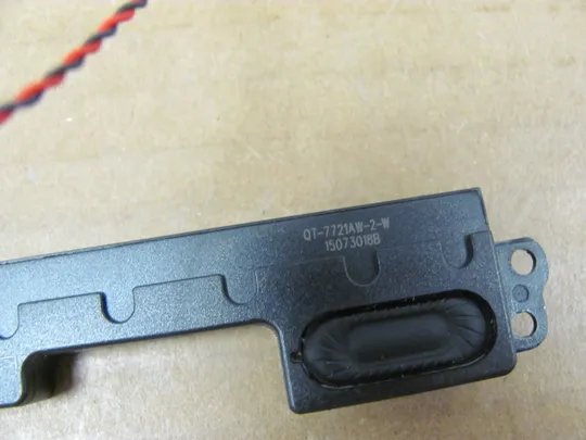 831-19 динаміки QT-7721AW-2-W для  TOSHIBA TECRA A50 A50-C  Z50-C Satellite Pro R50-C оригінал Де купити