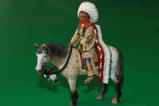 ІНДІАНЕЦЬ ВОЖДЬ СІУ на коні индеец SCHLEICH 90-100мм ФРГ ФРН Ціна