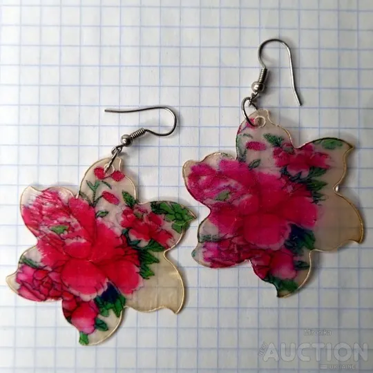 Сережки у вінтажному стилі Характеристики