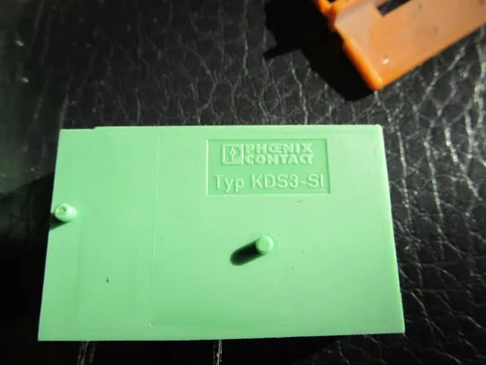 КЛЕМИ ДЛЯ ЗАПОБІЖНИКІВ KDS 3-SI ПІД ПАЙКУ ЛОТ 10 ШТ Продаж