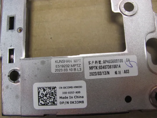 номер1004-4 кріплення Механізм з&#039;єднання fastening корпусу 0K33M8 AP405000100 для Dell Precision 17 7780 оригінал З аукціону