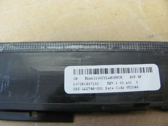 номер1022-3 рамка матриці matrix frame Окантовка дисплея Рамка екрана Корпус рамка матриці 6070B1210102 6070B1487102  L15506-001 L62748-001 для HP EliteBook 840 745 G5  оригінал Інтернет-аукціон