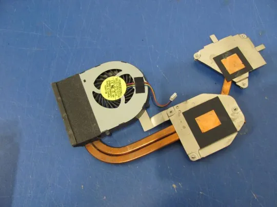 №138-6 охолодження 60.4N014.001 DFB601205M20T для MEDION AKOYA P7624 оригінал Продаж