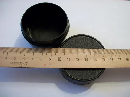 Футляр Лыткаринский Завод . Диаметр 5,5-см. Высота 5-см, для объектив  Гелиос, Юпитер,  черный Інтернет-аукціон