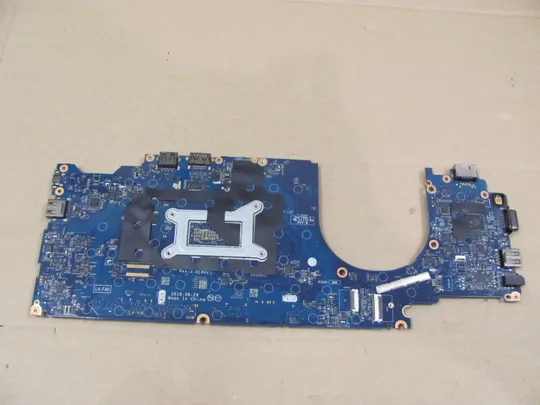 Купити 638-13 материнська плата SR3L8 i7-8650U DDM70 LA-F401P  для  Dell Latitude E5480 оригінал