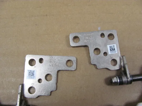 767-7 комплектуюче петлі 04PD0V 0V69X8 для Dell Alienware Area 51m  оригінал З аукціону