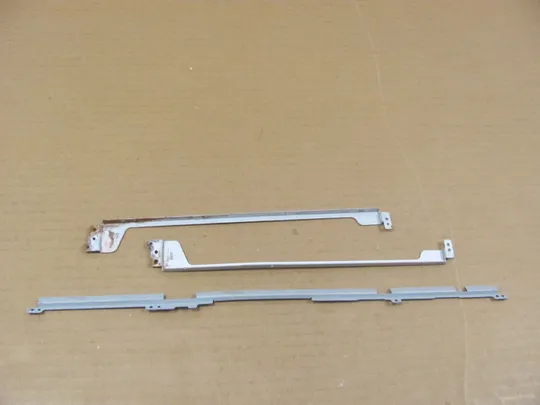 830-6 кріплення матриці  BA61-01564A  для  SAMSUNG  NP700 NP700G7A 700G  оригінал Ціна