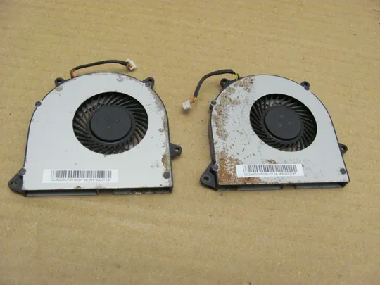 547-24 Вентилятор (кулер, FAN) DC28000CVS0 для LENOVO IdeaPad 100-15 100-15IBD 110-14IBR, 110-15ACL оригінал Ціна
