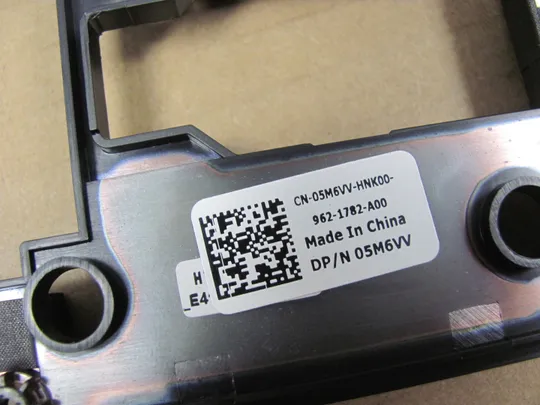 769-6 Кришка дно піддон корпуса 05M6VV AP2F1000400 для  Dell Alienware Area 51m R1 R2  оригінал Де купити