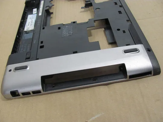 572-1 Кришка дно піддон корпуса 0C05GV для Dell VOSTRO 3560 V3560 оригінал Інтернет-аукціон