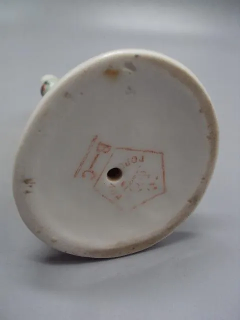 Фигура фарфор статуэтка Городница девочка плясунья Дарья с платком высота 14,2 см №146 Характеристики