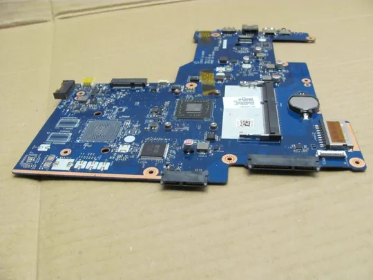 номер0118-35 материнська плата ZS051 LA-A996P 750633-501 для HP Compaq 255 G3 Pavilion 15-g оригінал в Україні