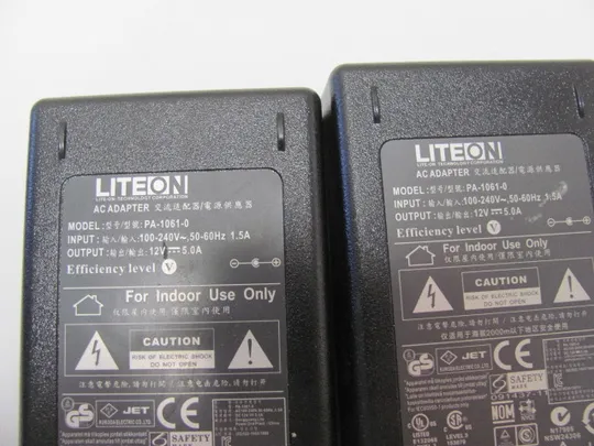 Купити 3658 адаптер живлення LITEON PA-1061-0 12V 5.0A  2 шт НІМЕЧЧИНА