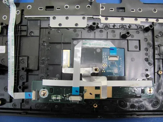 №100-2 Кришка панель палмрест та тачпад BA75-03333A для SAMSUNG NP700G7C оригінал Продаж