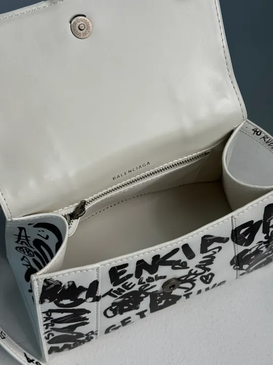 Сумка Balenciaga Hourglass Small Handbag Graffiti in White 99338 Характеристики