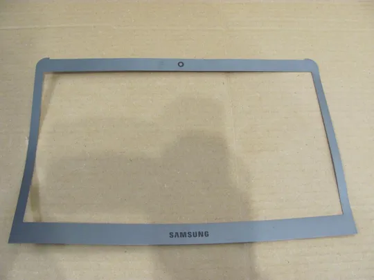 550-10 рамка матриці для SAMSUNG NP535 NP535U3C NP530 NP530U3C 530U 535U оригінал Ціна