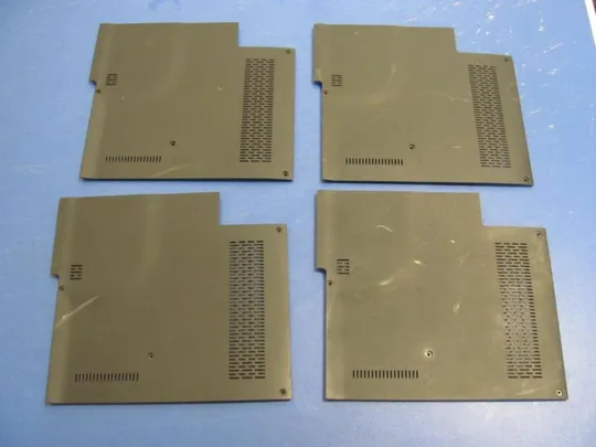 №43-31 сервісна кришка 13N0-ZKA0A01 13N0-ZKA0A21 для Medion Akoya E6228 оригінал Інтернет-аукціон