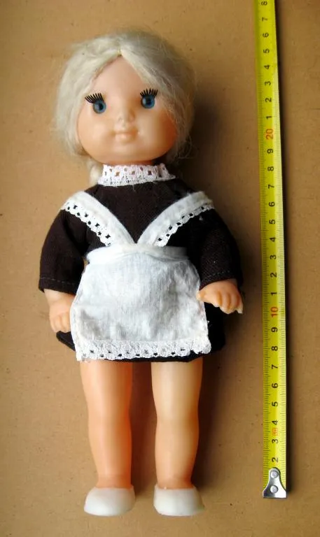 Лялька - школярка-першокласниця = Кукла - школьница-первоклассница = іграшка СРСР Характеристики