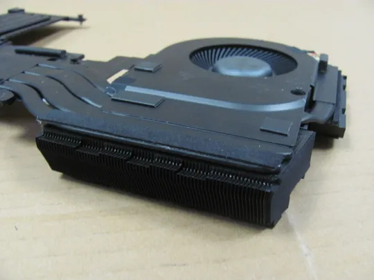 768-1 система охолодження AT2F1008DT0 0XGRH0 для  Dell Alienware Area 51m R1 R2  оригінал Недорого