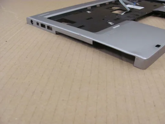 номер0109-2 Кришка панель палмрест 6070B0478701 643737-001 для HP ELITEBOOK 8470P 8460P Оригінал З аукціону