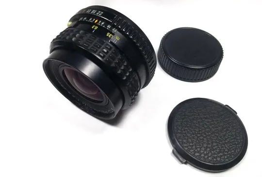 широкоугольный объектив Pentax-M SMC 28mm/2.8 ф49мм Де купити