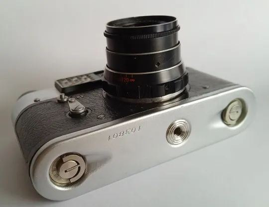 Малоформатний далекомірний фотоапарат ФЕД-5С Продаж