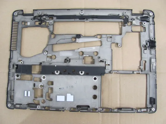 Купити 499-1 Кришка дно піддон корпуса 6070B0676404 779684-001  для HP EliteBook 745 840 G1 G2  850 G1 G2 оригінал