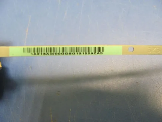 номер0085-26 кріплення матриці з петлями 1A213AW00 для HP 250 G2 255 G2 15-D  петлі механізм кріплення екрана петлі дисплея екрану з'єднувальні елементи шарніри петлі стойки loops оригінал Інтернет-аукціон