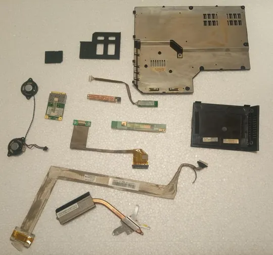 Кришки, заглушки, додаткові плати з ноутбука ASUS F7Z Ціна