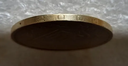 (7510) 1 гривня 2001 1АД1 широкий кант реверса - пелюстки наближені до канту (1 гривна 2001 1АД1) Продаж