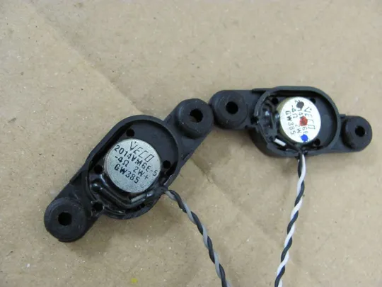 502-18 динаміки для Toshiba Satellite C850, C850D, C855, C855D, C875, C875D, L850, L870, L870D, L875, L875D оригінал З аукціону