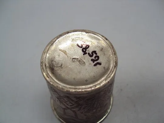 Купити Рюмка стакан узор архитектура и цветы серебро 84 проба клеймо ИЕ3 вес 39,04 г размер 5,8х5 см №14327