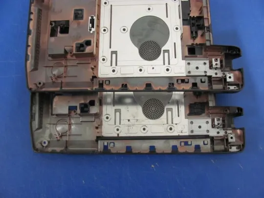 65-13  Кришка (дно, корито, піддон) корпуса 60.4GU01.001 60.4JY05.003 для MEDION AKOYA P6622 оригінал Характеристики