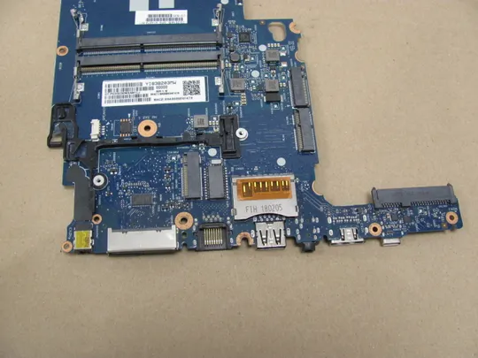 604-17 материнська плата 6050A2854201 914272-601   i5-7300U   для HP EliteBook 820 G3  оригінал Продаж