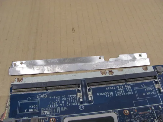 697-32 материнська плата SRF9Z  i5-8365U  EDC40 LA-G871P для DELL Latitude 7400 E7400 оригінал З аукціону