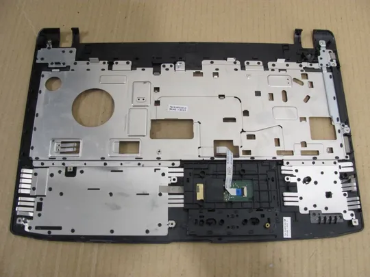 Купити 487-5 Кришка панель палмрест та тачпад 60.4MY03.005 для MEDION P6816 E6228 оригінал