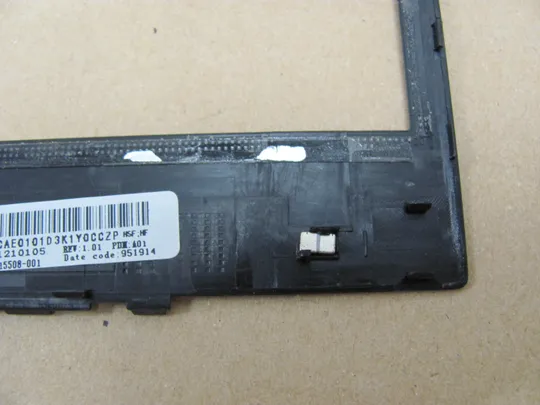 606-2 рамка матриці 6070B1210105 L15508-001  для HP EliteBook 840 G5  оригінал Недорого