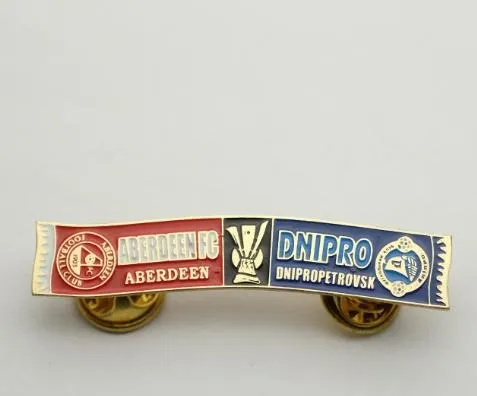 Футбол - Серия значков шарфы ФК Днепр Днепропетровск (значок № 41). Кубок УЕФА 2007-08 ФК Абердин Шотландия - Днепр Днепропетровск Ціна