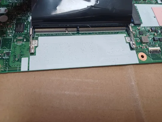 номер1042-17 материнська плата SRGKX I5-10310u GT4A0/GT5A1 NM-C931 для Lenovo ThinkPad P15s T14 Gen 1 оригінал Де купити