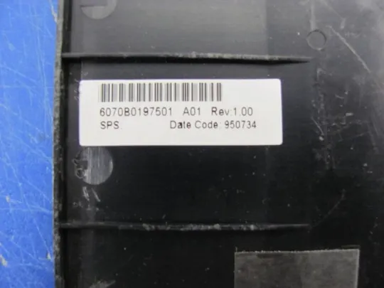№74-17 сервісна кришка 6070B0197501 для HP Compaq 6715s оригінал З аукціону