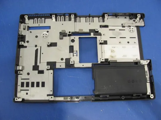 №131-2 Кришка (дно, корито, піддон) корпуса CP477720-02 для FUJITSU LIFEBOOK E780 оригінал Ціна