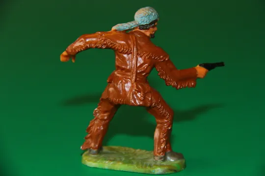 Купити ТРАПЕР З ПІСТОЛЕТОМ № 6969 траппер ELASTOLIN 70мм ФРГ