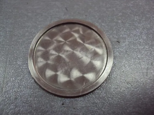 Крышка к наручным часам победителю соцсоревнований 1973 г.  диам. 3,2 см, посад. 26,5 мм №11952 Інтернет-аукціон